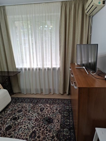 Sector 6, Ghencea, Bucuresti, capat tramvai 41, str Garleni.